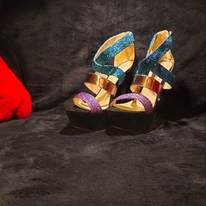 Multi colored heels size 9